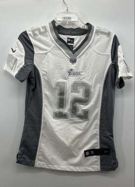 Nike Women's New England Patriots Tom Brady #12 Gridiron Gray Limited Stitched J